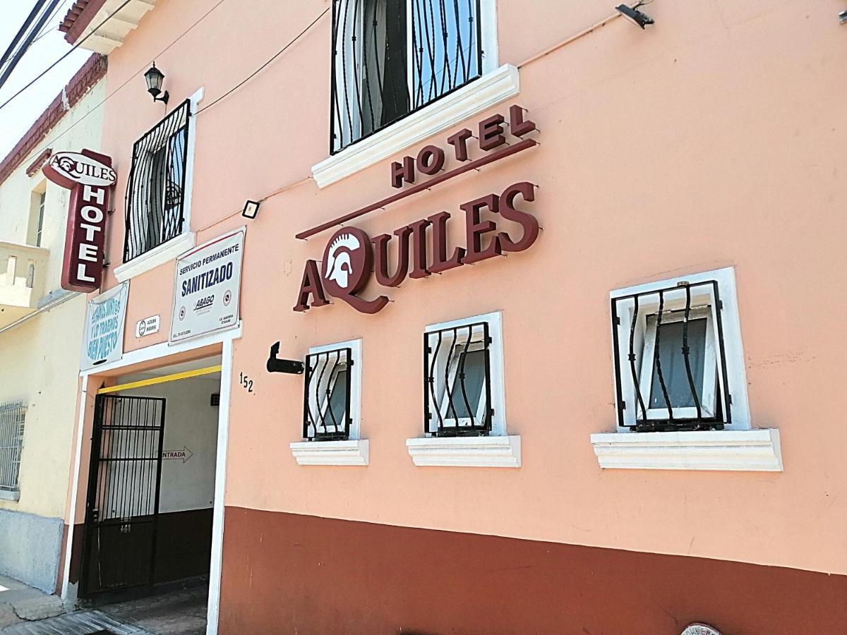 غوادالاجارا Hotel Aquiles المظهر الخارجي الصورة
